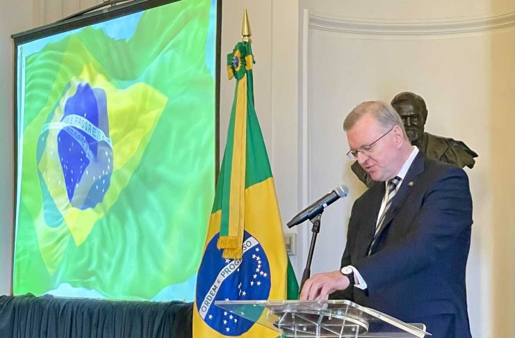 Nestor Forster Jr, Cônsul-Geral do Brasil em Vancouver